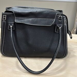 Tod's Black Leather Shoulder Bag with Textured Finish